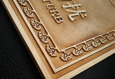 河南浮雕制品定制 铜浮雕壁画背景墙与紫铜浮雕标识牌的艺术与应用